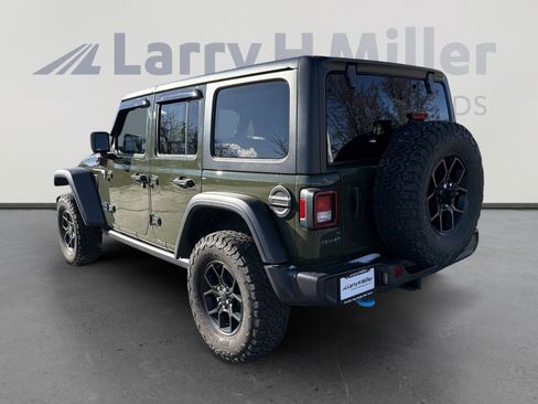Used 2024 Jeep Wrangler Willys image 6