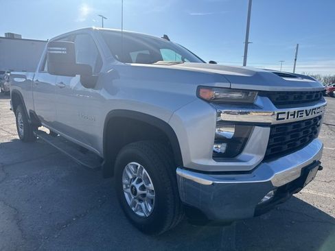 Used 2022 Chevrolet Silverado 2500 LT w/ Convenience Package image 1