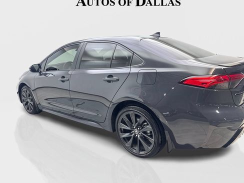 Used 2025 Toyota Corolla SE FWD image 14