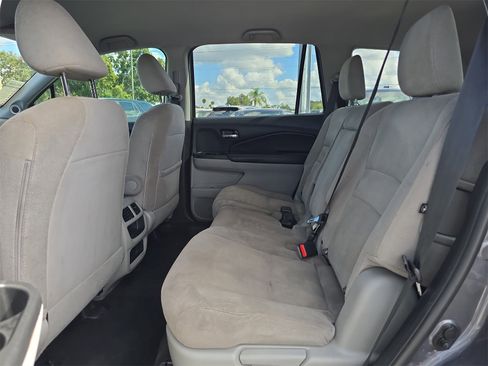 Used 2020 Honda Pilot LX image 11