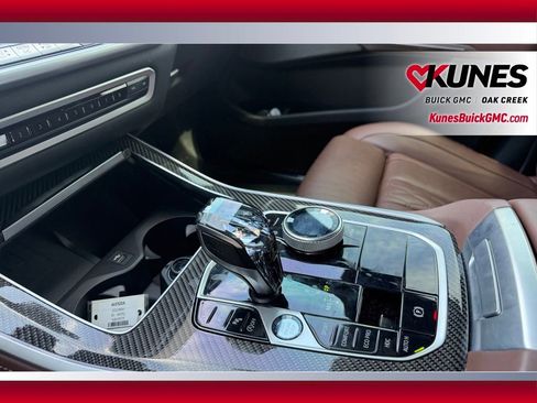 Used 2022 BMW X5 M50i image 12