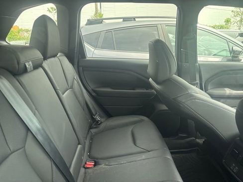 Used 2025 Subaru Forester Limited AWD/4WD image 9