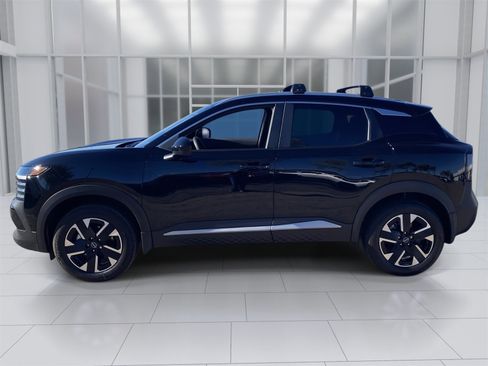 New 2026 Nissan Kicks SV w/ Cold Weather Package image 3