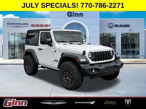 Used 2025 Jeep Wrangler Sport AWD/4WD image 1