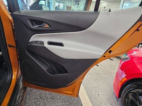 Used 2018 Chevrolet Equinox LS image 29