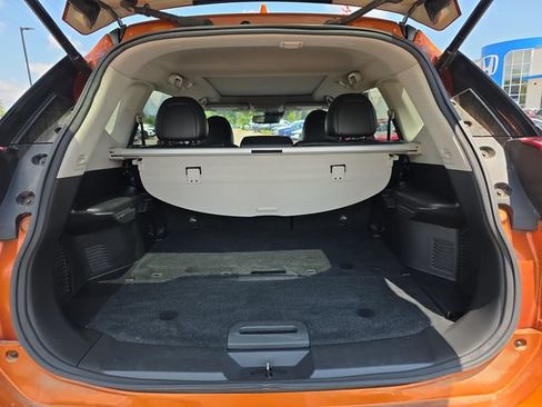 Used 2017 Nissan Rogue SL w/ SL Premium Package AWD/4WD image 13
