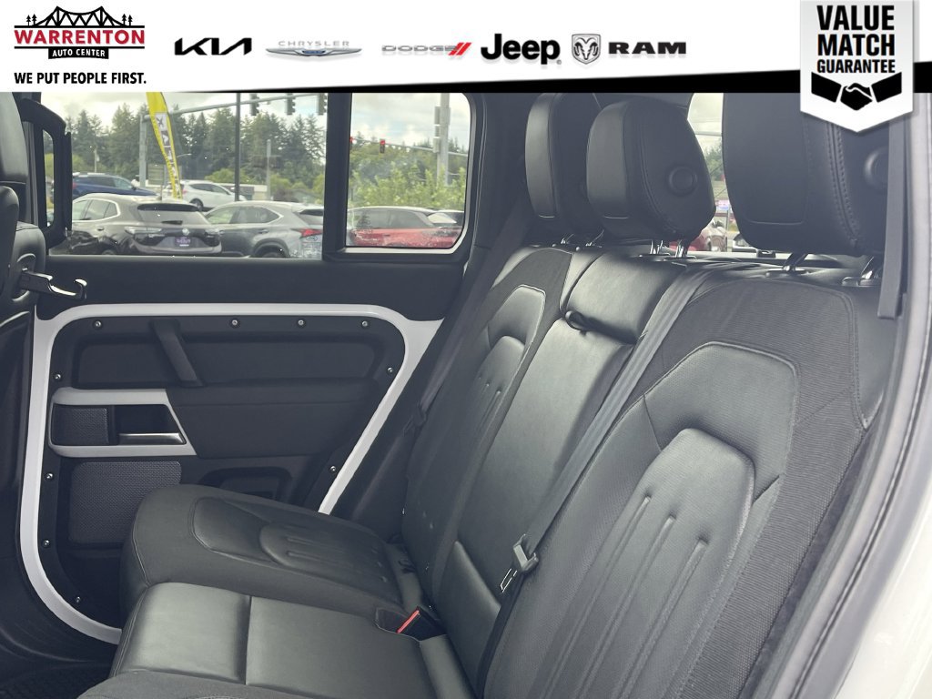 Used 2020 Land Rover Defender 110 SE AWD/4WD image 16