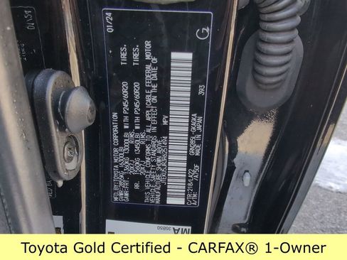 Used 2024 Toyota 4Runner Limited image 31