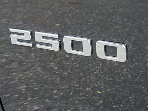 Used 2026 Chevrolet Silverado 2500 ZR2 AWD/4WD image 37