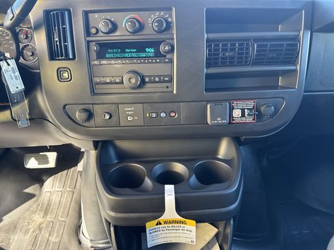 New 2025 GMC Savana 2500 w/ Driver Convenience Package image 26