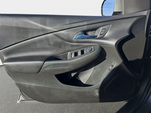 Used 2017 Chevrolet Volt LT image 28