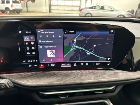 Used 2025 Audi Q5 Premium Plus image 14