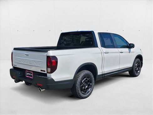 New 2025 Honda Ridgeline TrailSport+ image 5