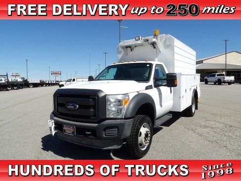 Used 2015 Ford F550 2WD Regular Cab Super Duty image 1