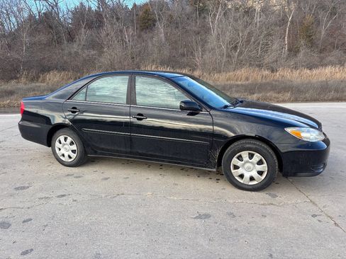 Used 2003 Toyota Camry LE image 6