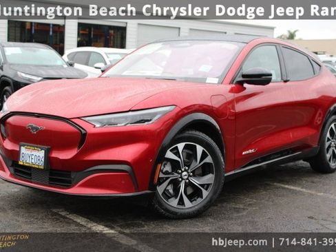 Used 2021 Ford Mustang Mach-E Premium image 8