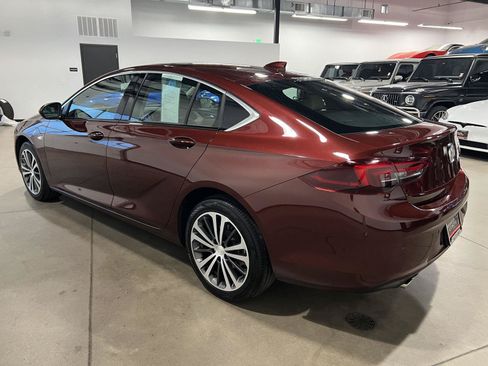 Used 2019 Buick Regal Essence w/ Driver Confidence Package I AWD/4WD image 6