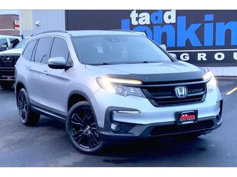 Used 2021 Honda Pilot Special Edition image 2