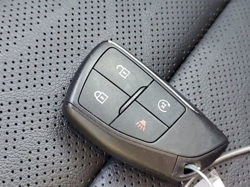 Used 2023 Chevrolet Colorado Z71 w/ Z71 Convenience Package 2 image 39