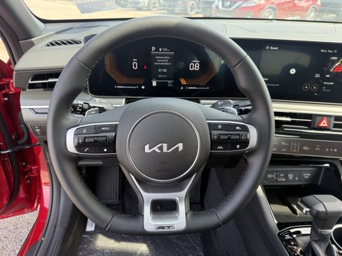 New 2026 Kia K5 GT image 7