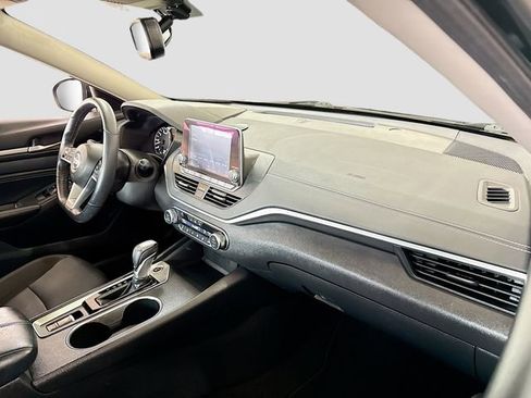 Used 2019 Nissan Altima 2.5 SV image 30