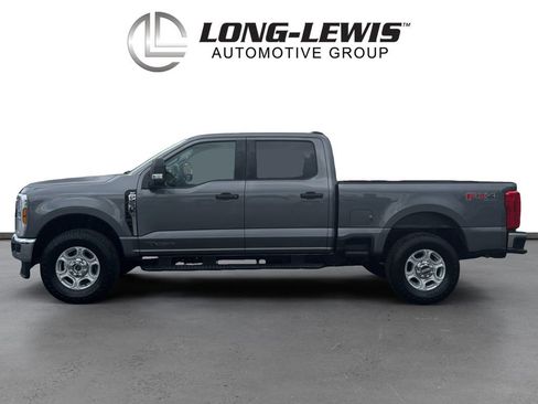 Used 2025 Ford F250 XLT w/ FX4 Off-Road Package AWD/4WD image 2