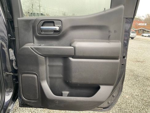 Used 2023 Chevrolet Silverado 1500 Custom image 19