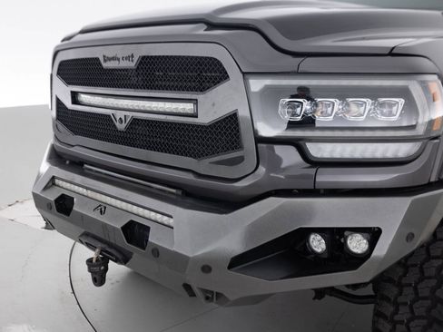 Used 2019 RAM 2500 Laramie w/ Night Edition AWD/4WD image 16