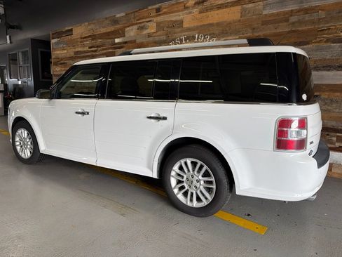 Used 2019 Ford Flex SEL w/ Equipment Group 202A AWD/4WD image 5
