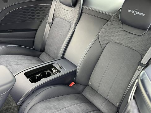 Used 2025 Bentley Continental GT Speed image 18