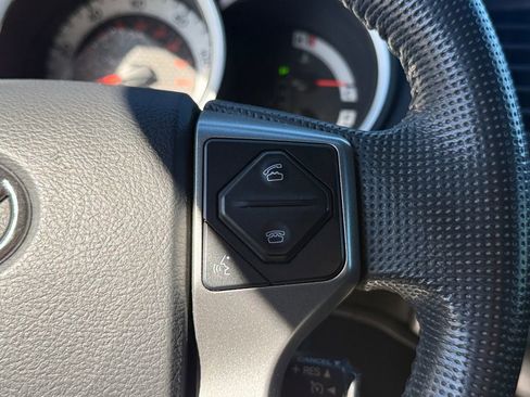 Used 2014 Toyota Tacoma 4x4 Double Cab image 15