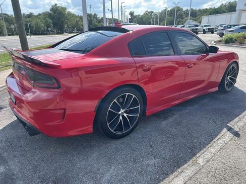 Used 2017 Dodge Charger R/T Scat Pack RWD image 4