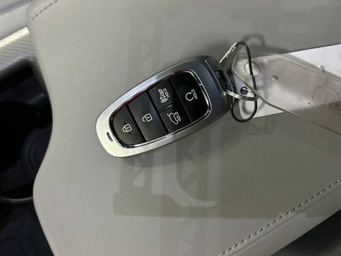 Used 2024 Hyundai Palisade SEL FWD image 19