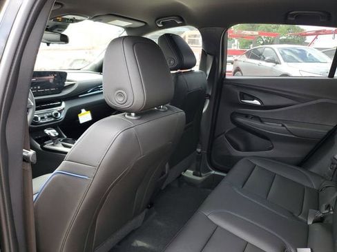 New 2026 Buick Envista Sport Touring image 9