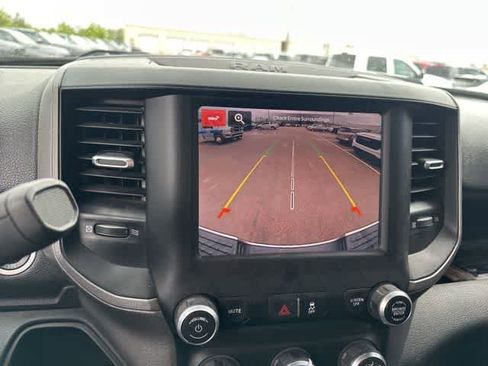 Used 2024 RAM 3500 Tradesman w/ Chrome Appearance Group image 8