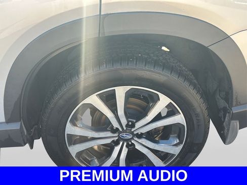 Used 2021 Subaru Forester Limited image 13
