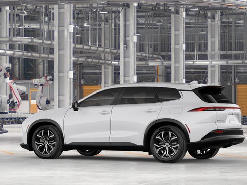 New 2026 Toyota Crown Signia AWD/4WD image 5