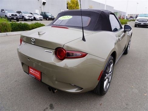 Used 2023 MAZDA MX-5 Miata Grand Touring image 10