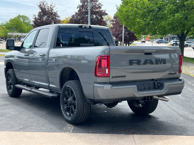 New 2026 RAM 2500 Laramie AWD/4WD image 10