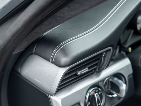 Certified 2019 Porsche 911 Carrera 4S AWD/4WD image 47