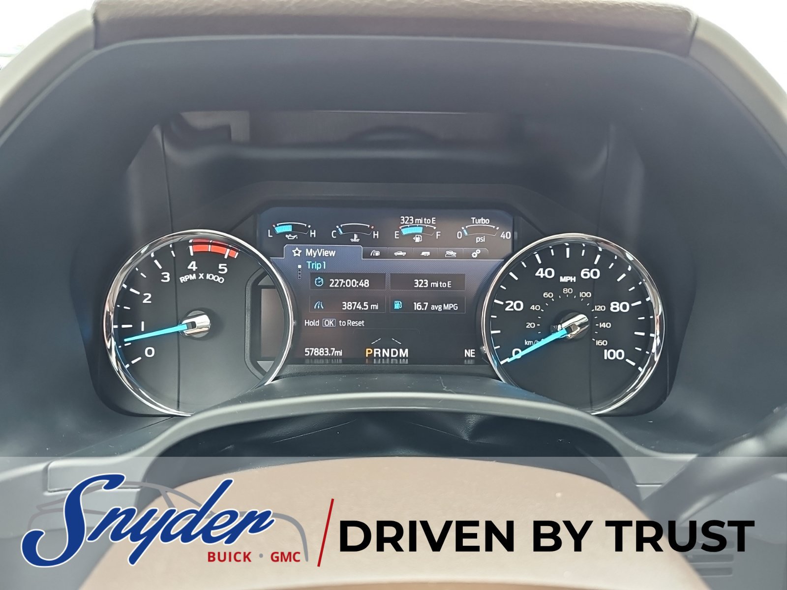 Used 2022 Ford F350 King Ranch w/ King Ranch Ultimate Package AWD/4WD image 17