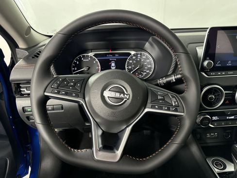 New 2025 Nissan Sentra SR image 11