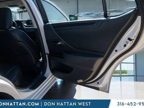 Used 2019 Lexus ES 350 w/ Premium Package FWD image 26