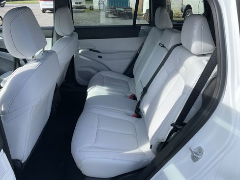 New 2026 Jeep Cherokee Limited AWD/4WD image 21