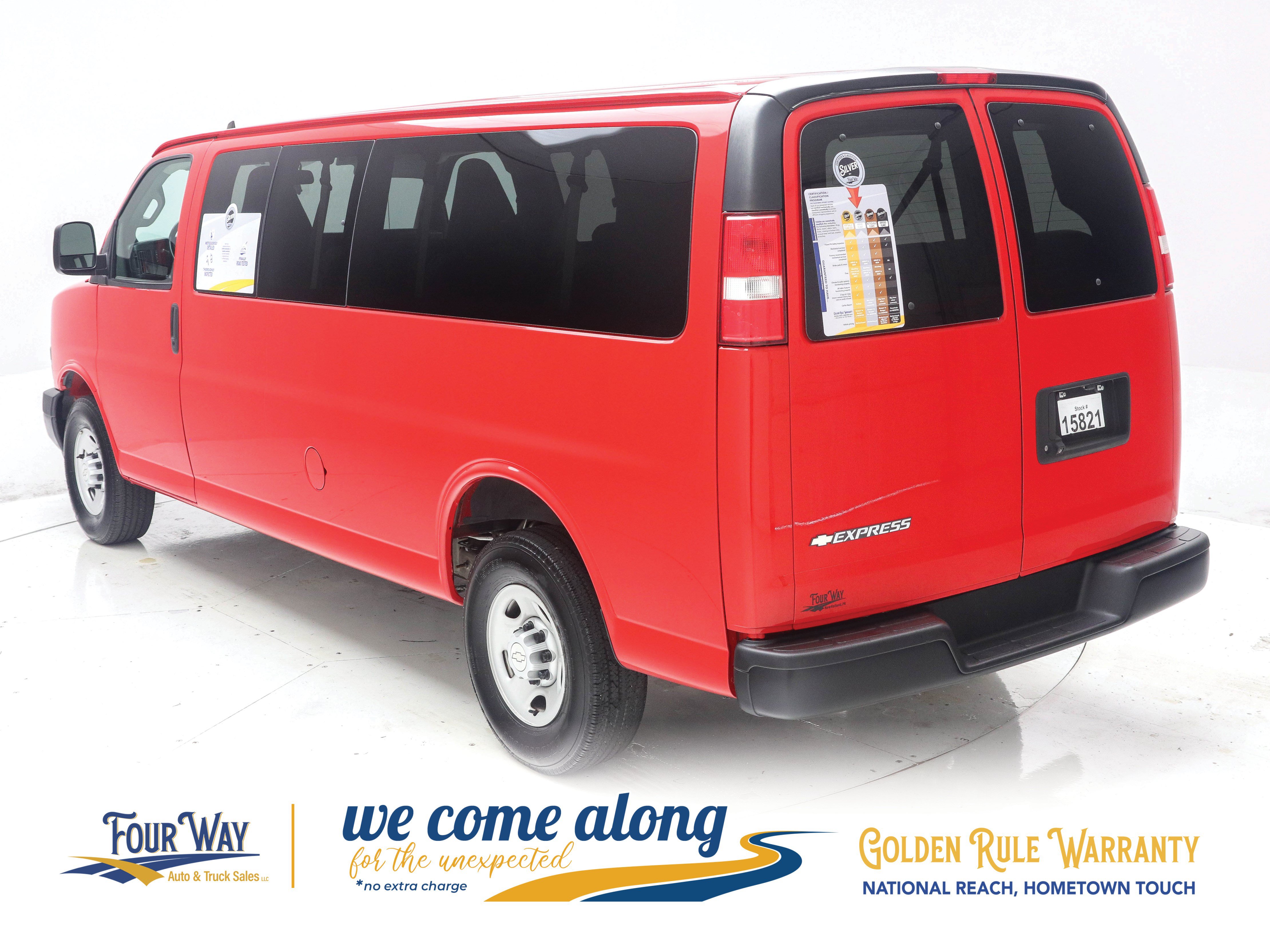 Used 2020 Chevrolet Express 3500 LS RWD image 6