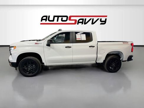 Used 2026 Chevrolet Silverado 1500 LT Trail Boss w/ Convenience Package II image 4