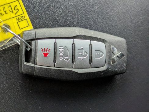 Used 2024 Mitsubishi Outlander SEL image 31