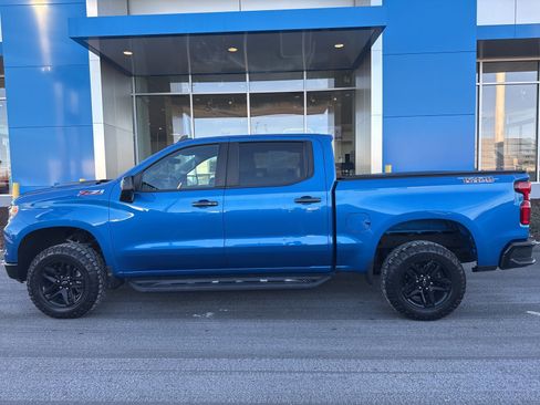 Used 2022 Chevrolet Silverado 1500 LT Trail Boss image 9