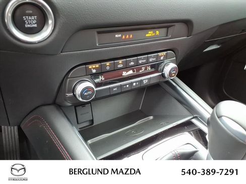 New 2025 MAZDA CX-5 Carbon Edition image 17