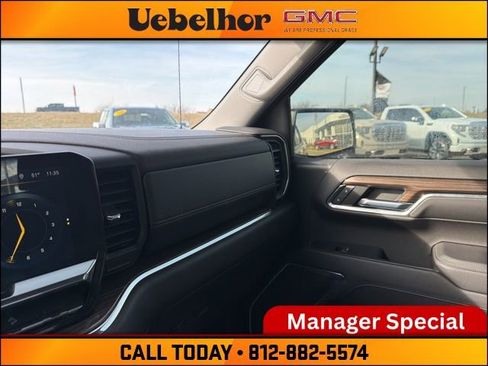 Used 2023 Chevrolet Silverado 1500 RST w/ Z71 Off-Road Package image 31